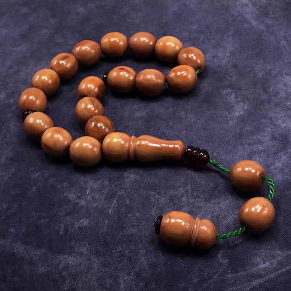Relaxing Stress Relief Big Beads Prayer Beads, Worry Beads, EFE Tesbih, Maskot Tesbih, Tasbih, Rosary (Light Brown Imitation Resin 12x13 mm 17 Big Beads)